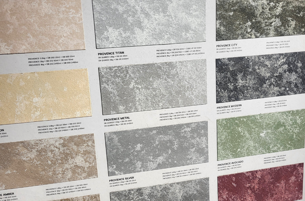 Glinka wenecka Provence jako tynk dekoracyjny na ścianę