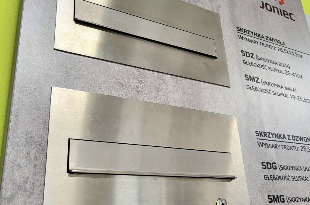Skrzynka na listy do wmurowania Joniec